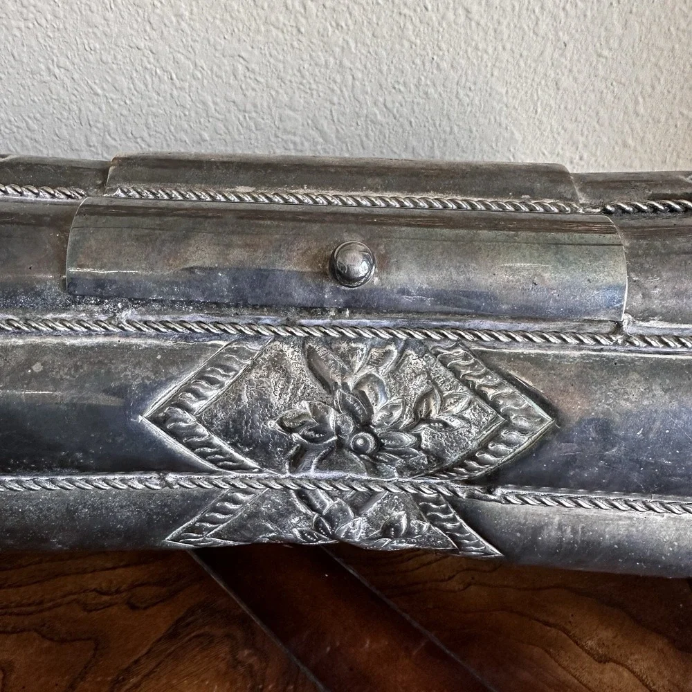 Antique VTG Barrel Shape Metal Box 16.5 Inch Footed Lidded Hammered‎ Ornate READ